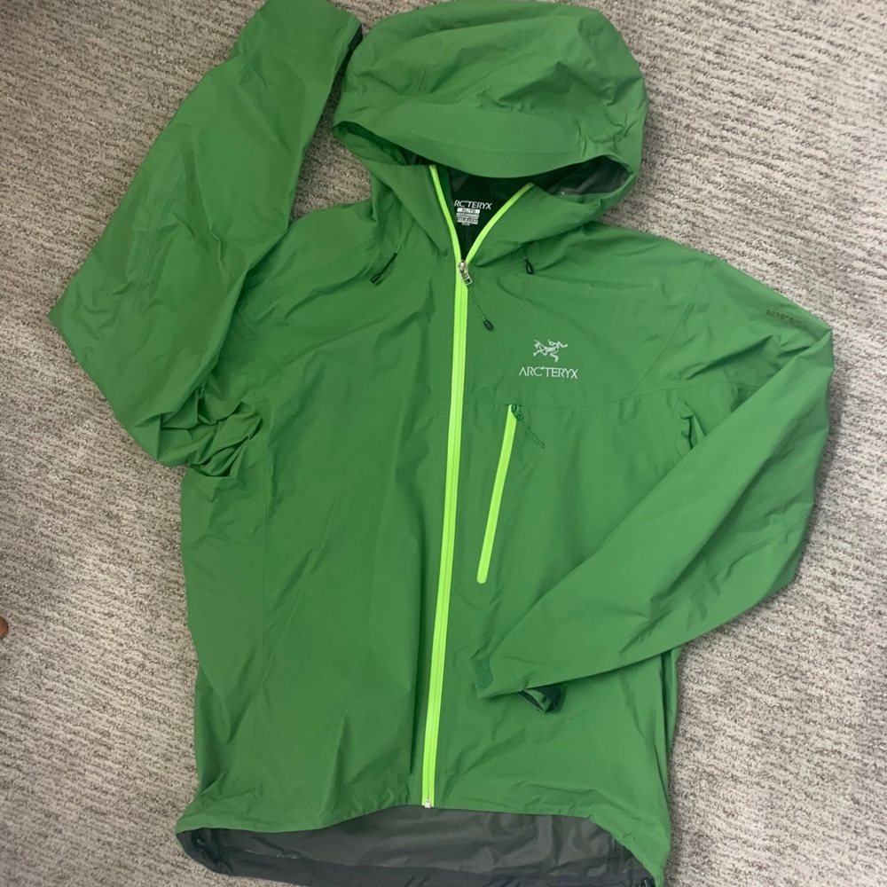 Arcteryx Zeta SL Gore-Tex waterproof Jacket Hiking
